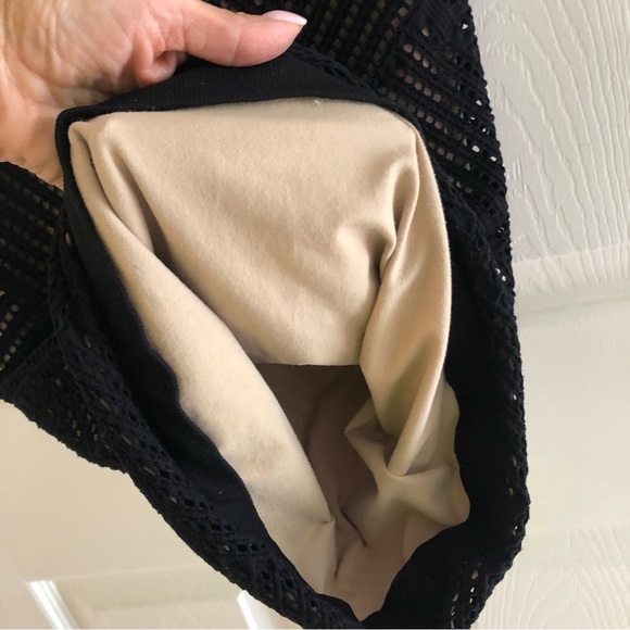 Bebe Women’s Black Open Knit Bodycon Herringbone Pattern Dress Nude Lining Sz S - Picture 8 of 9